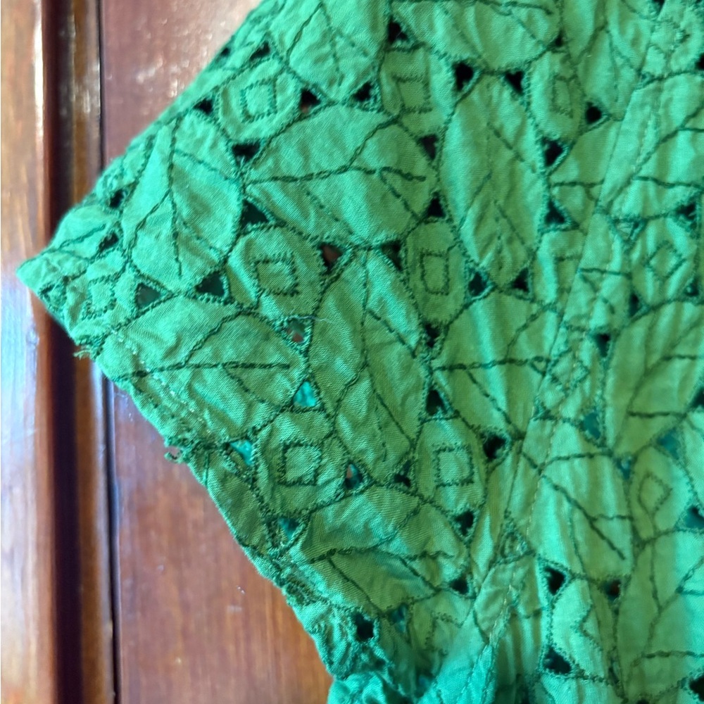 Talbots Vibrant Green Lace Blouse - Picture 2 of 6